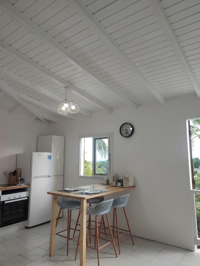 Grand Studio Plein De Charme Sainte-Anne  Ngoại thất bức ảnh