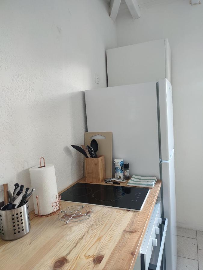 Grand Studio Plein De Charme Sainte-Anne  Ngoại thất bức ảnh