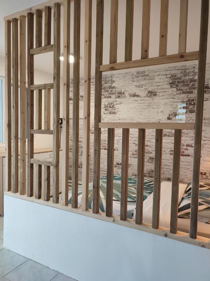 Grand Studio Plein De Charme Sainte-Anne  Ngoại thất bức ảnh