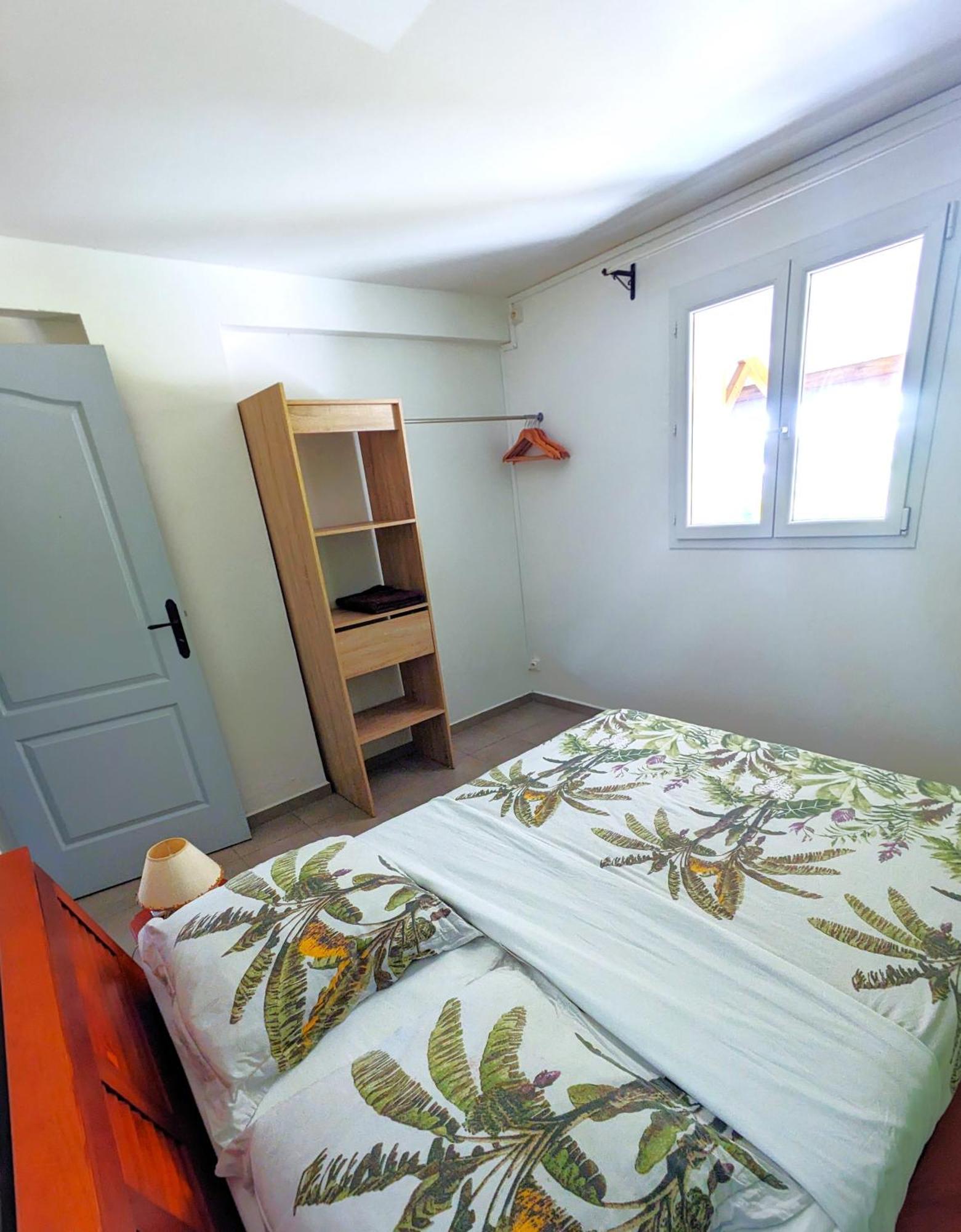 Grand Studio Plein De Charme Sainte-Anne  Ngoại thất bức ảnh